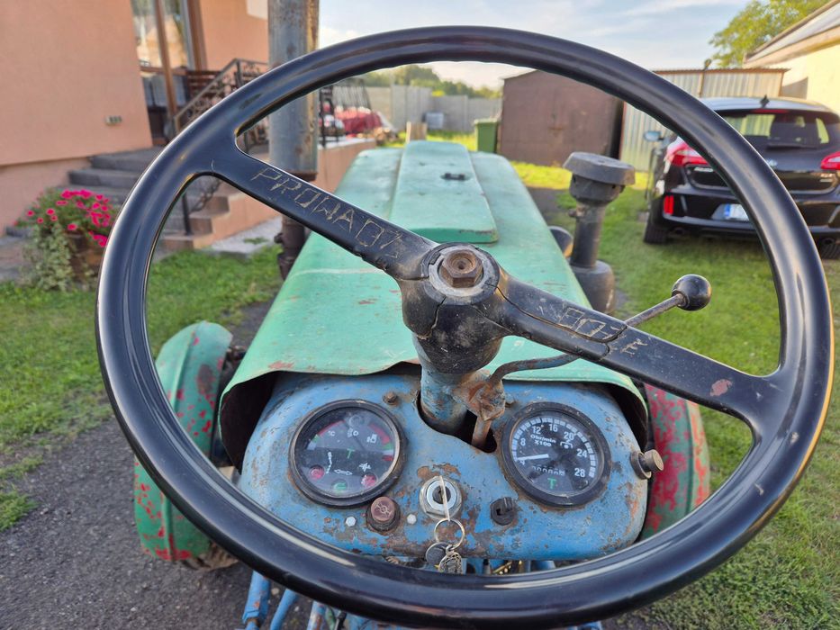 Ciągnik Usrus C-328