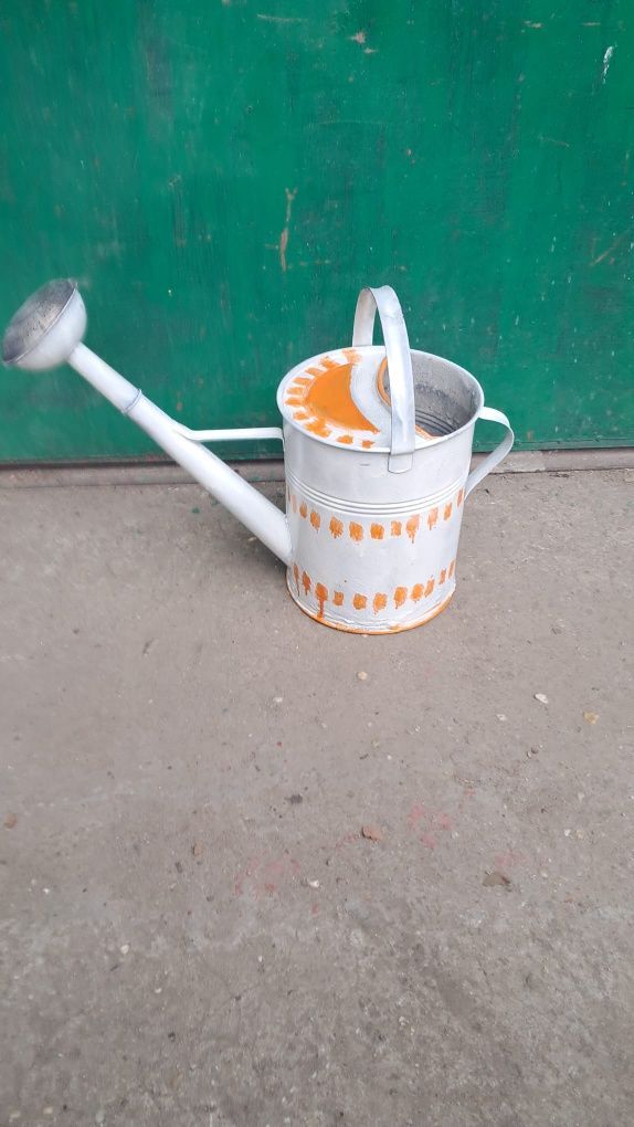 polewaczka konewka ogrodowa prl ocynk