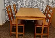Stół drewniany +4 krzesła (IKEA)