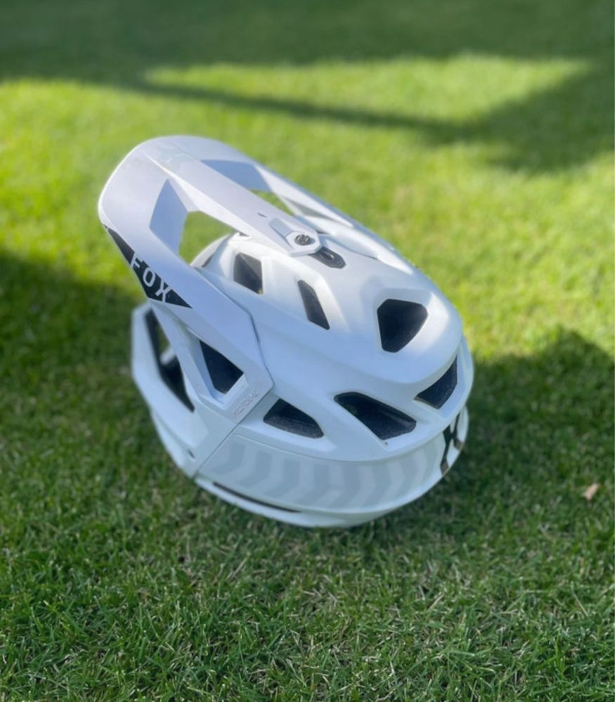 Kask fox proframe