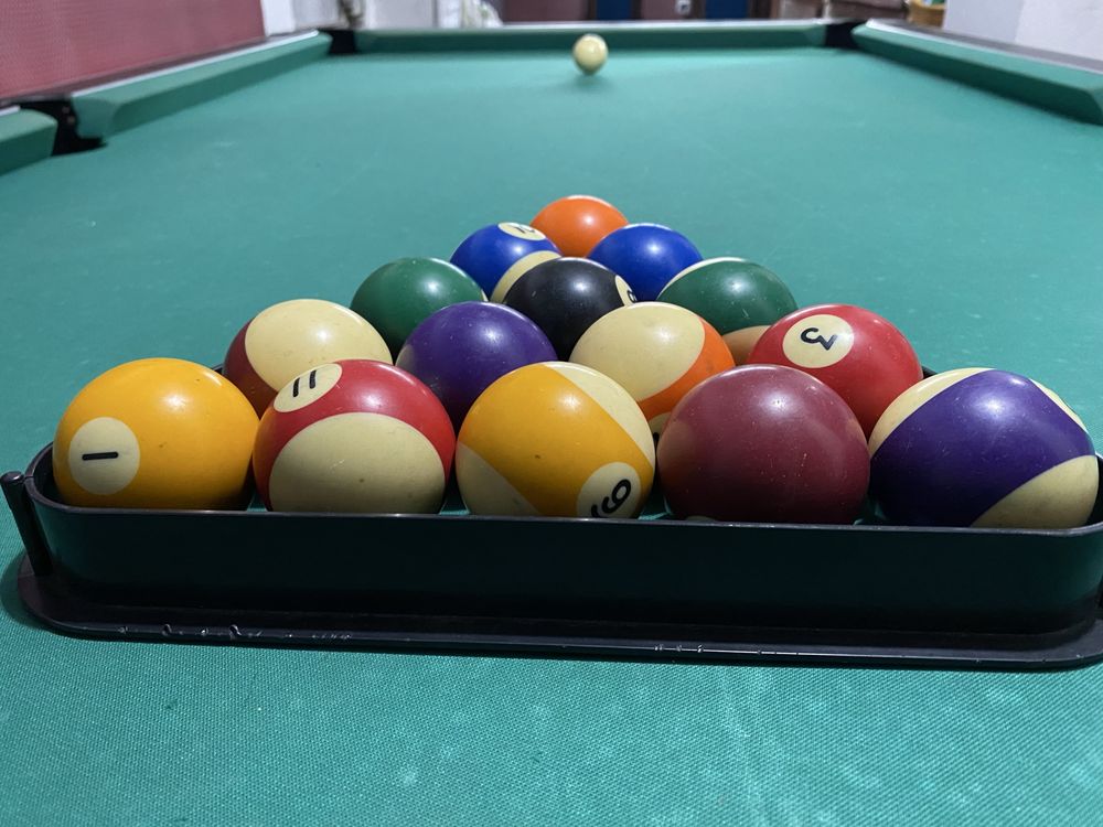 Bilhar snooker impecável