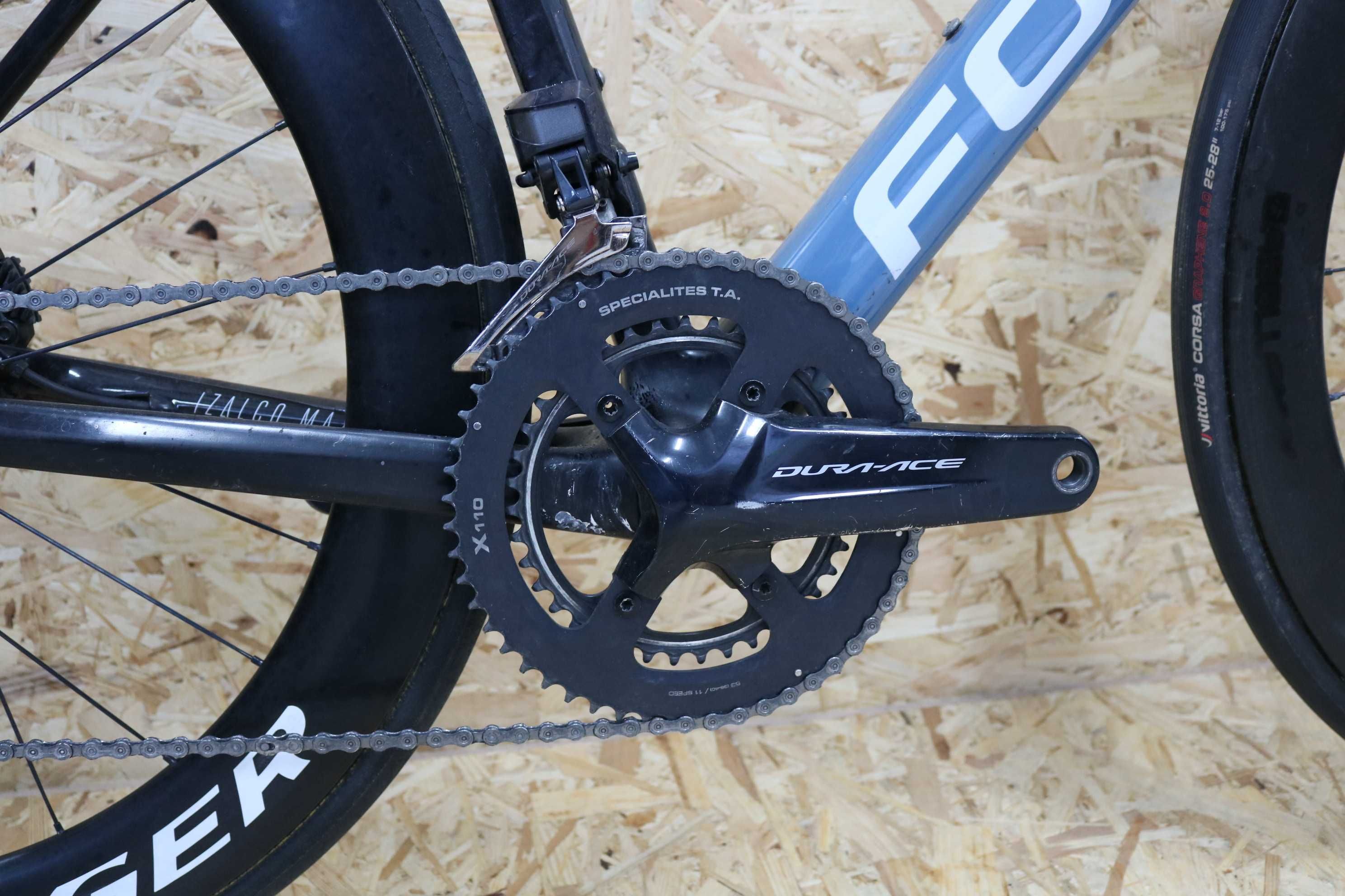 Bicicleta disco Focus Izalco Max - Dura Ace Di2 - Rodas carbono