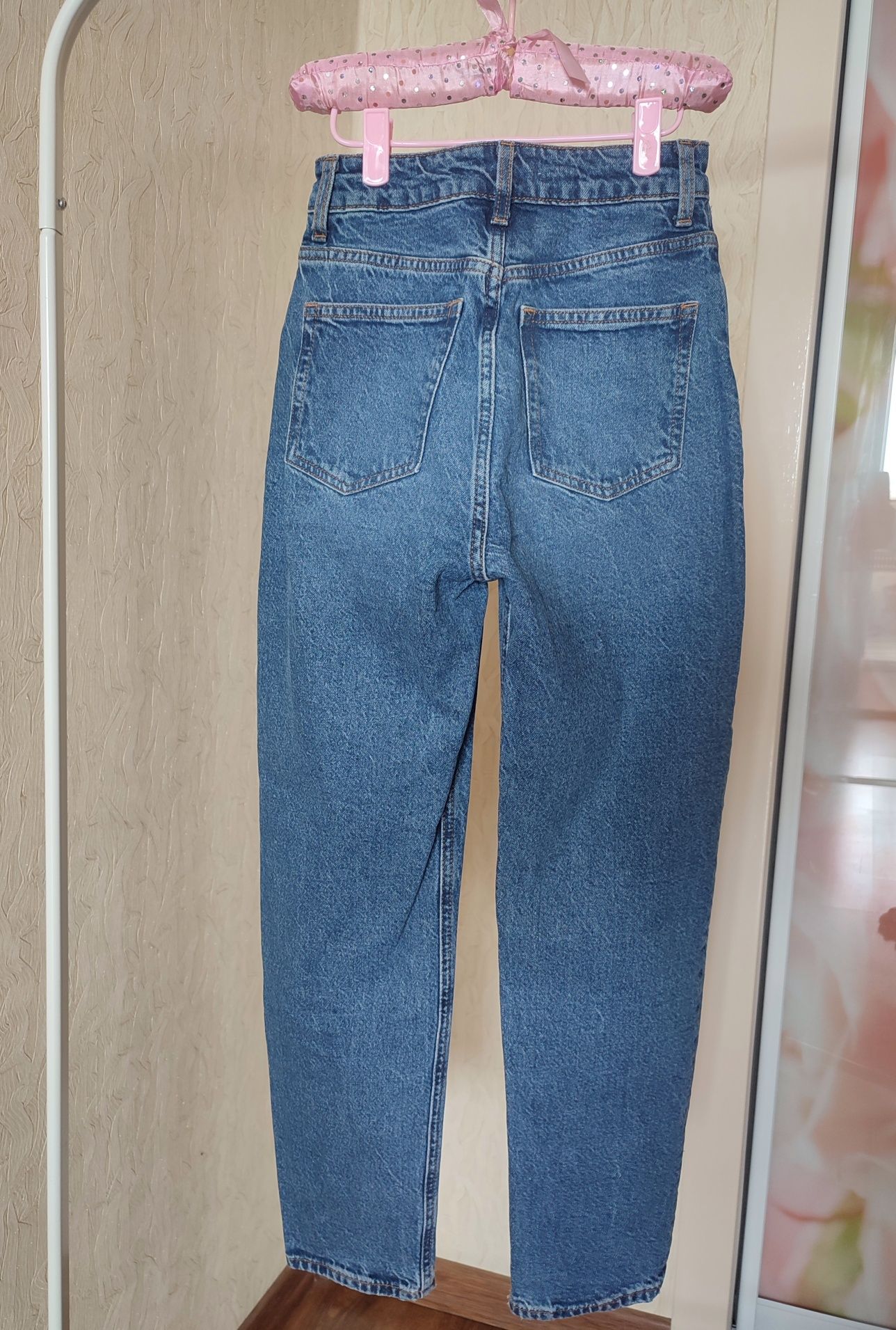 Джинсы H&M EUR 34, XS