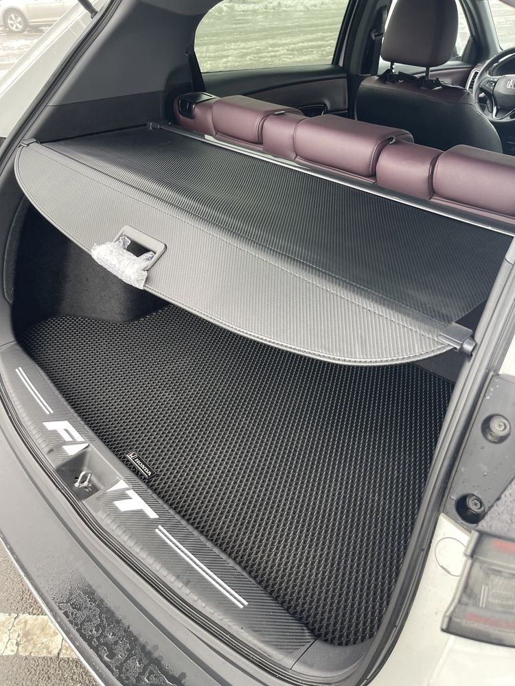 Шторка-ролета в багажник для Honda MNV