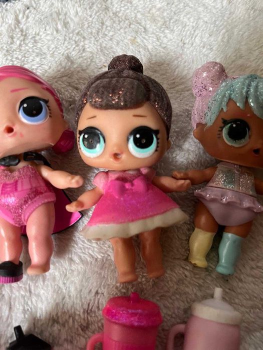 Sprzedam zestaw lalek LOL