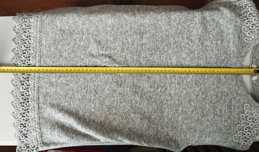 Костюм. Кофта та спідниця