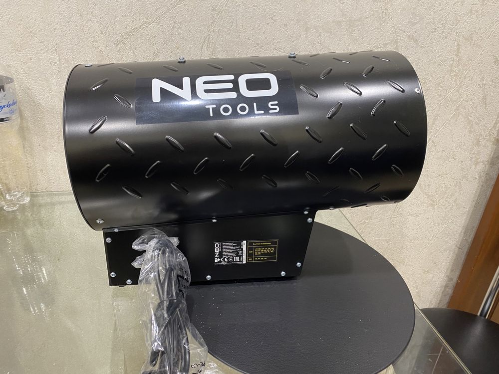 Продам тепловую пушку NEO TOOLS 90-084