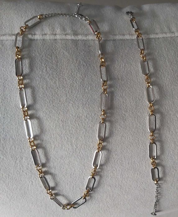 Elegante conjunto em aço inoxidável