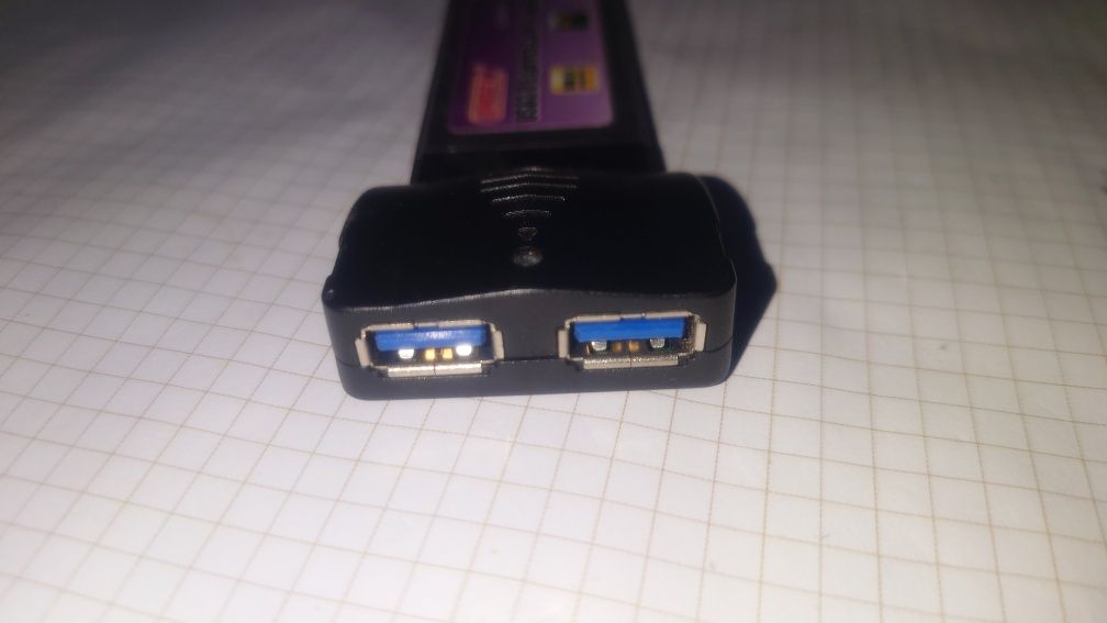 Porty, hub USB 3.0 na expresscard 34 mam.