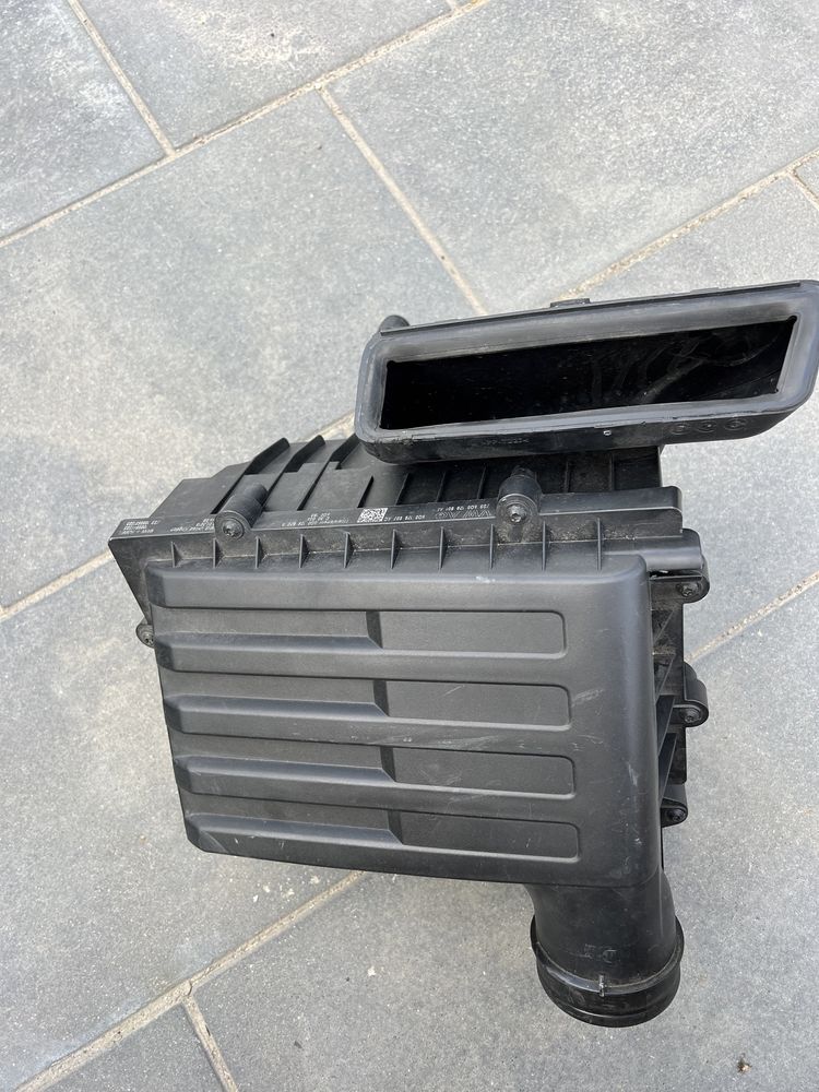 Obudowa filtra powietrza Vw audi seat skoda 1.8 tsi 2.0 Europa