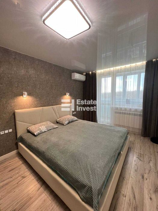 Продам 3 кімн. квартиру у с. Пісочин, вул. Молодіжна, 4А, Надія