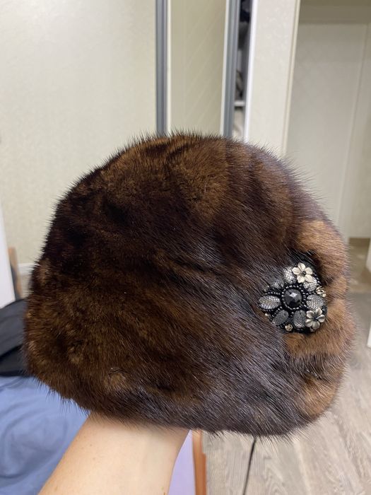 Шапка жіноча норкова , ношена, але прекрасний стан