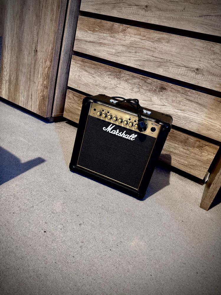Wzmacniacz gitarowy Marshall MG15CFX