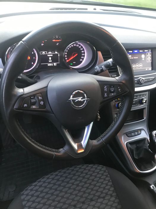 Opel Astra ST 1.2 T Sports Tourer