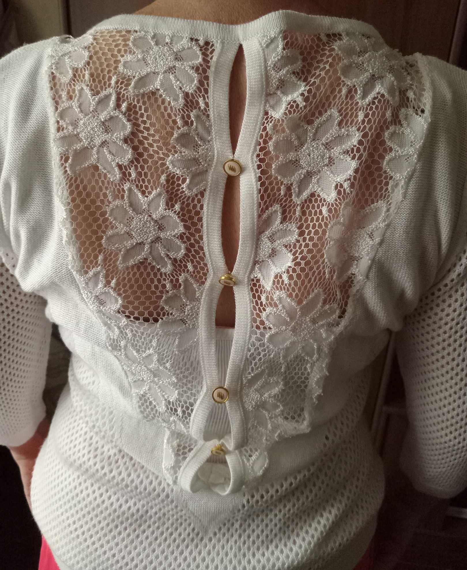 Ажурная женская блузка.