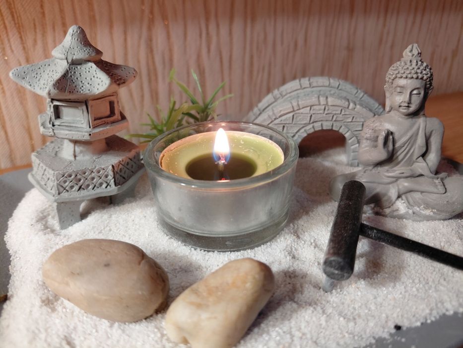 Сад камней - подсвечник