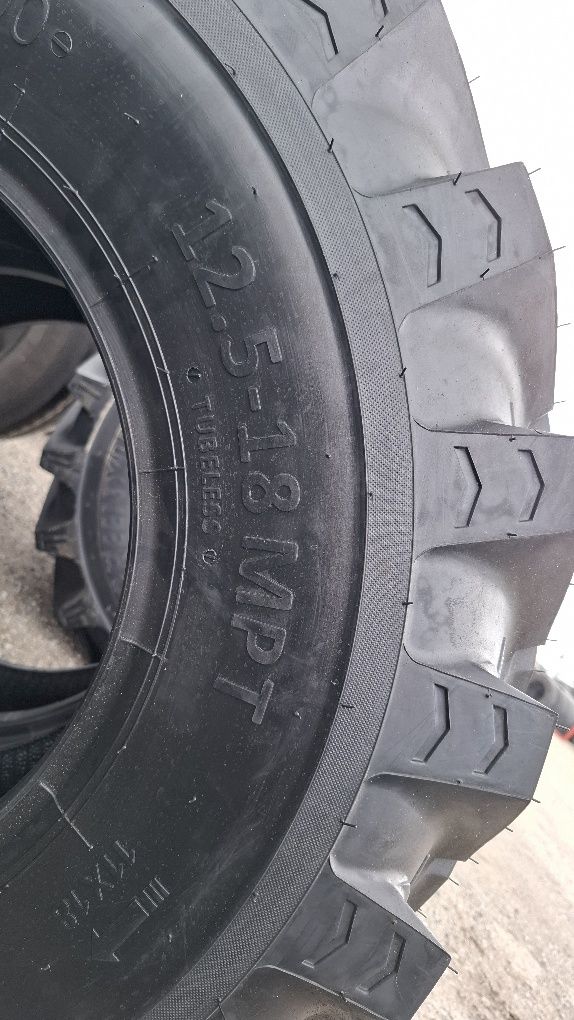 Opony 12.5/80-18 GRI Grip ex MP500