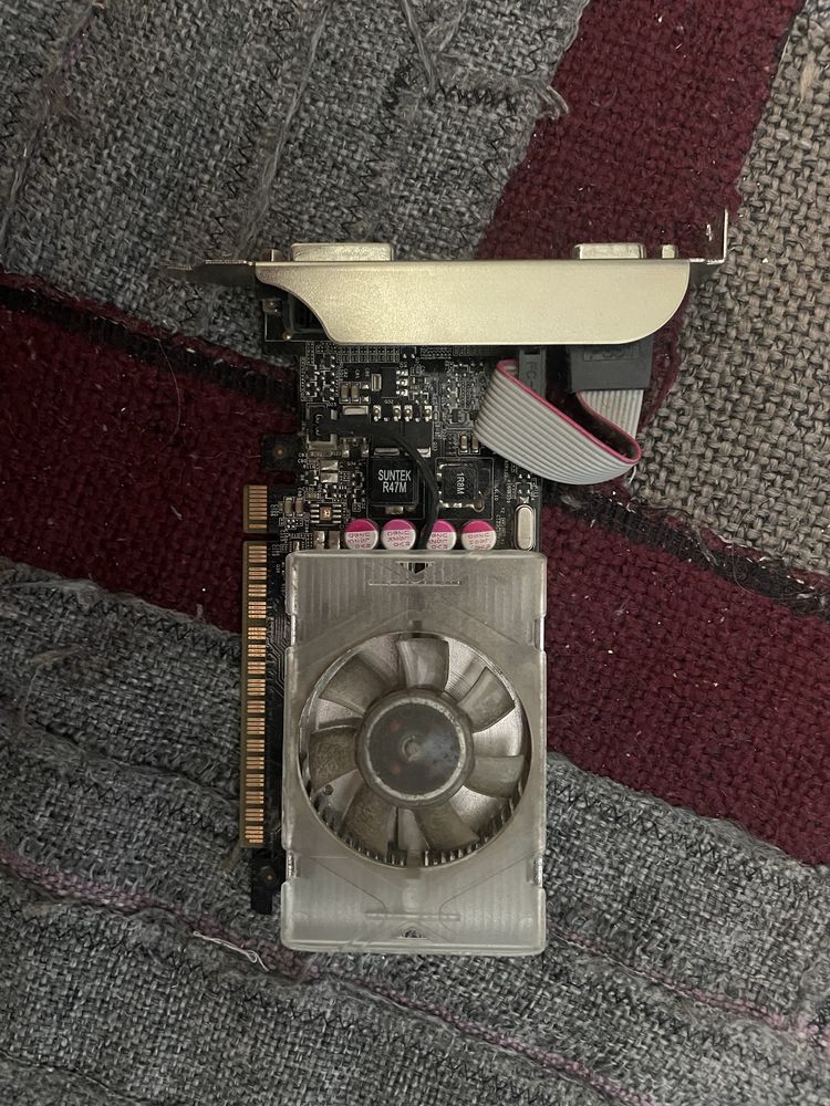 Відеокарта GT-740 на 2 gb