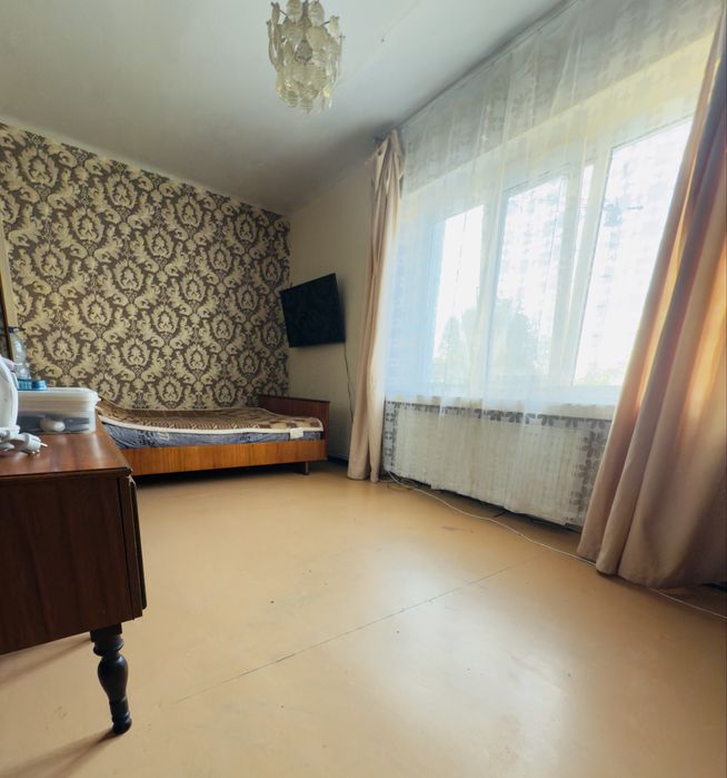 Продаж! Центр! 2-кімнатна квартира! Індивідуальне опалення!