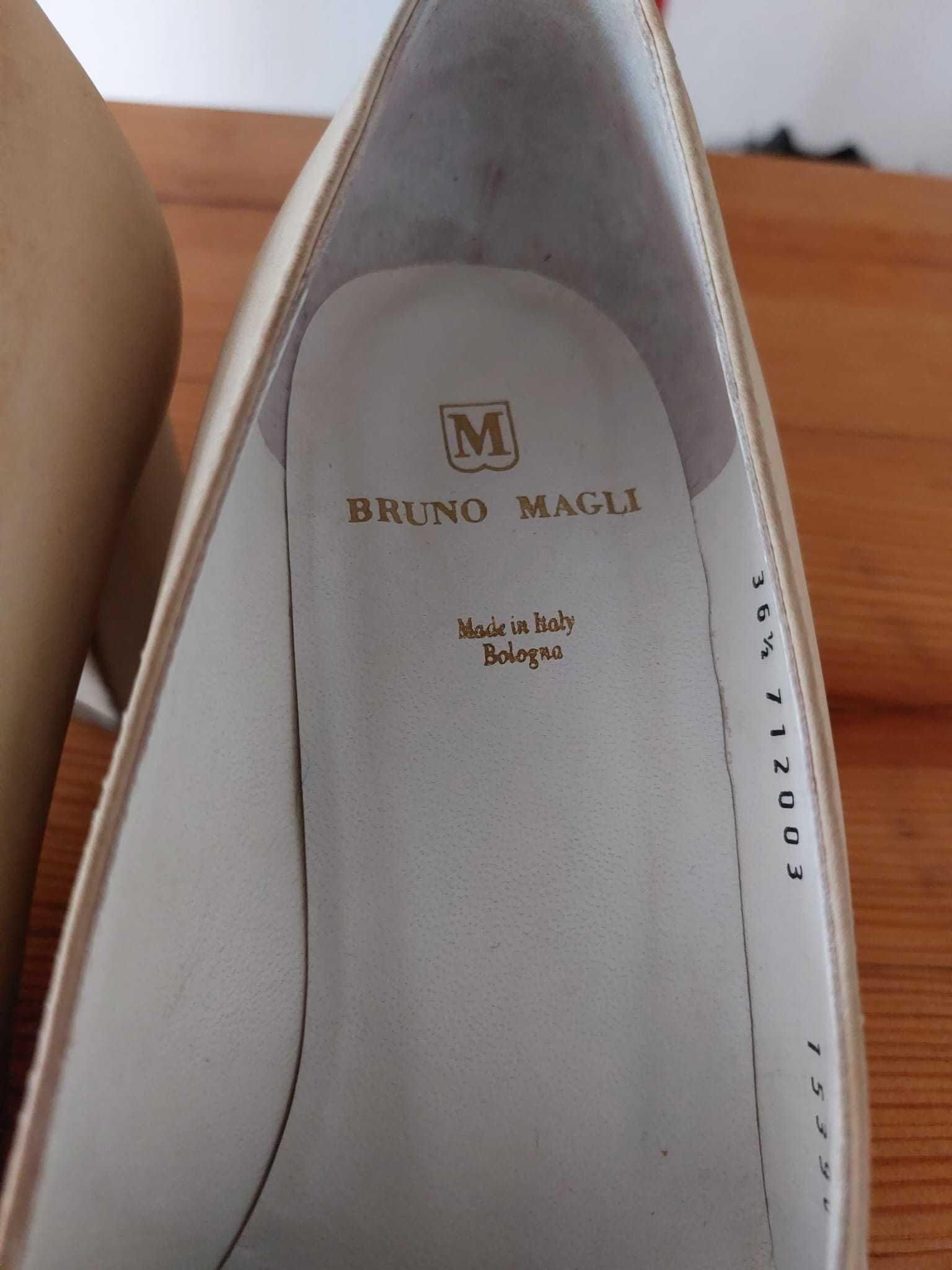 Sapatos Bruno Magli