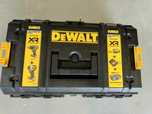 Zestaw DeWalt Wkrętarka DCD709+Zakrętarka DCf809+3Baterie5.0ah