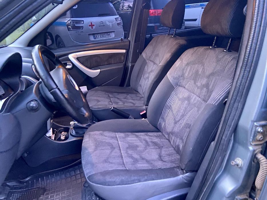 Dacia Logan 1.6 бензин/газ