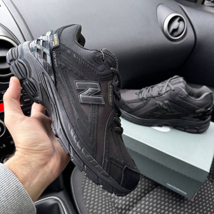 Кросівки чоловічі хутро New Balance 1906R Black Gore-Tex 41-45