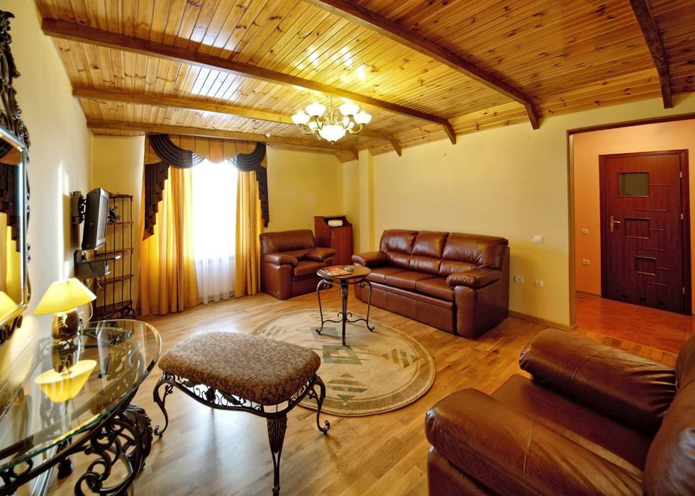 Оренда квартири,кімнат,номерів центр Східниця. (Довготривала)