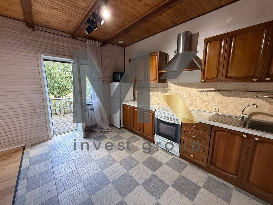 Будинок з банею в Петрушках