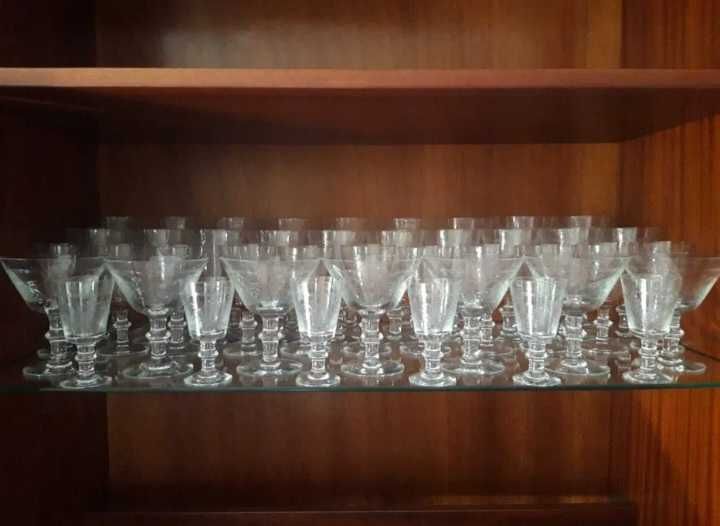 Conjunto de copos de cristal 43 unidades