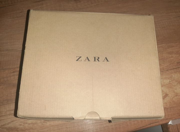 Zara eleganckie rozmiar 33