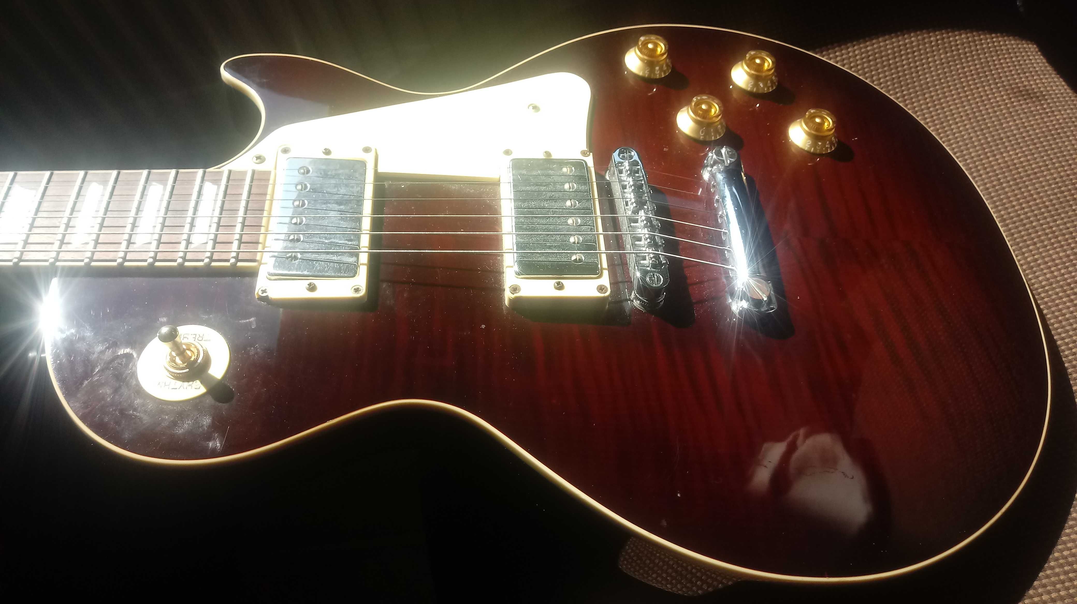 Zmieniający kolor:  Flame II Special  typ LP od Mayones 'a + Rockbag