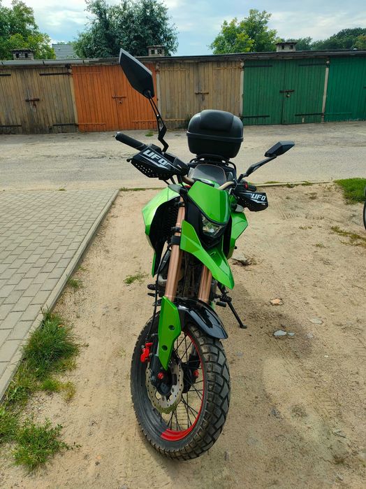 Motocykl Zipp VZ5 Benyco Tekken Barton Hyper 125 cm