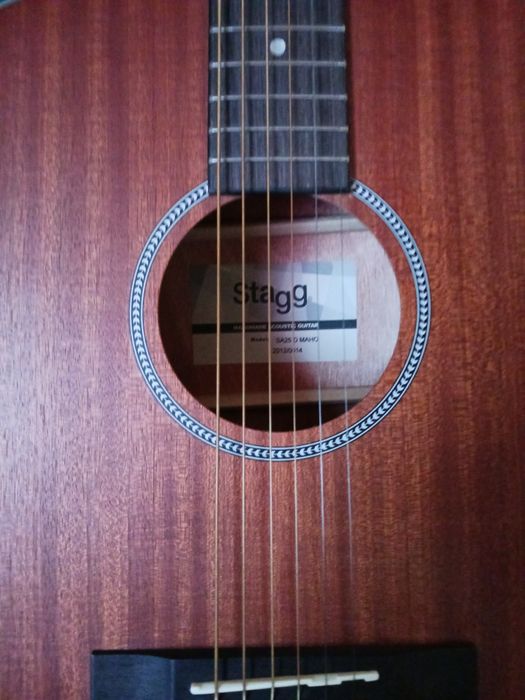 Guitarra Acústica STAGG