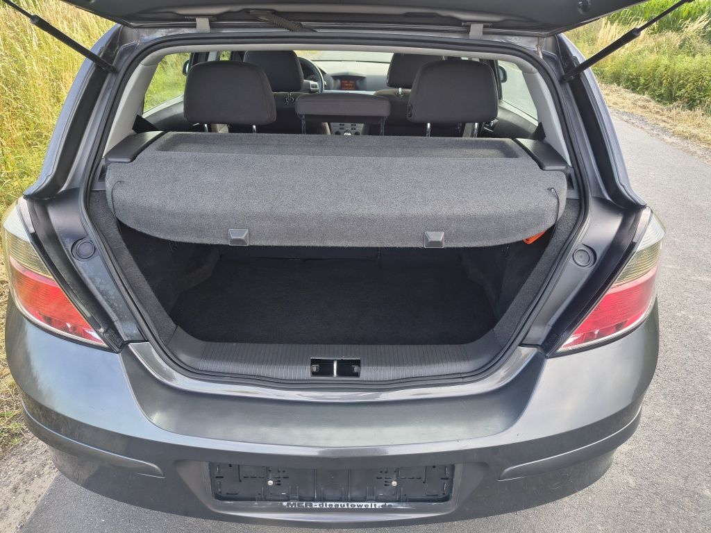Opel Astra 1.4 Benzyna   Klima  Niemcy  Bez wkładu  2009