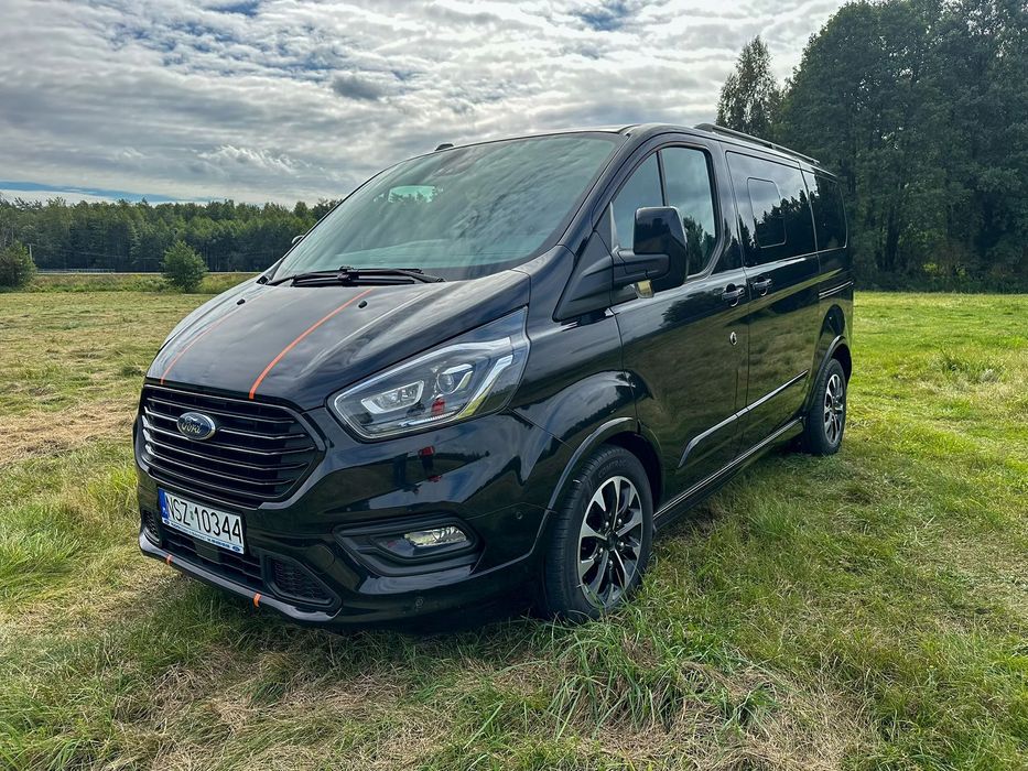 Ford Tourneo Custom Ford Tourneo Custom Sport 2021 2.0 diesel 185 km 8 osób FakturaVat 23%