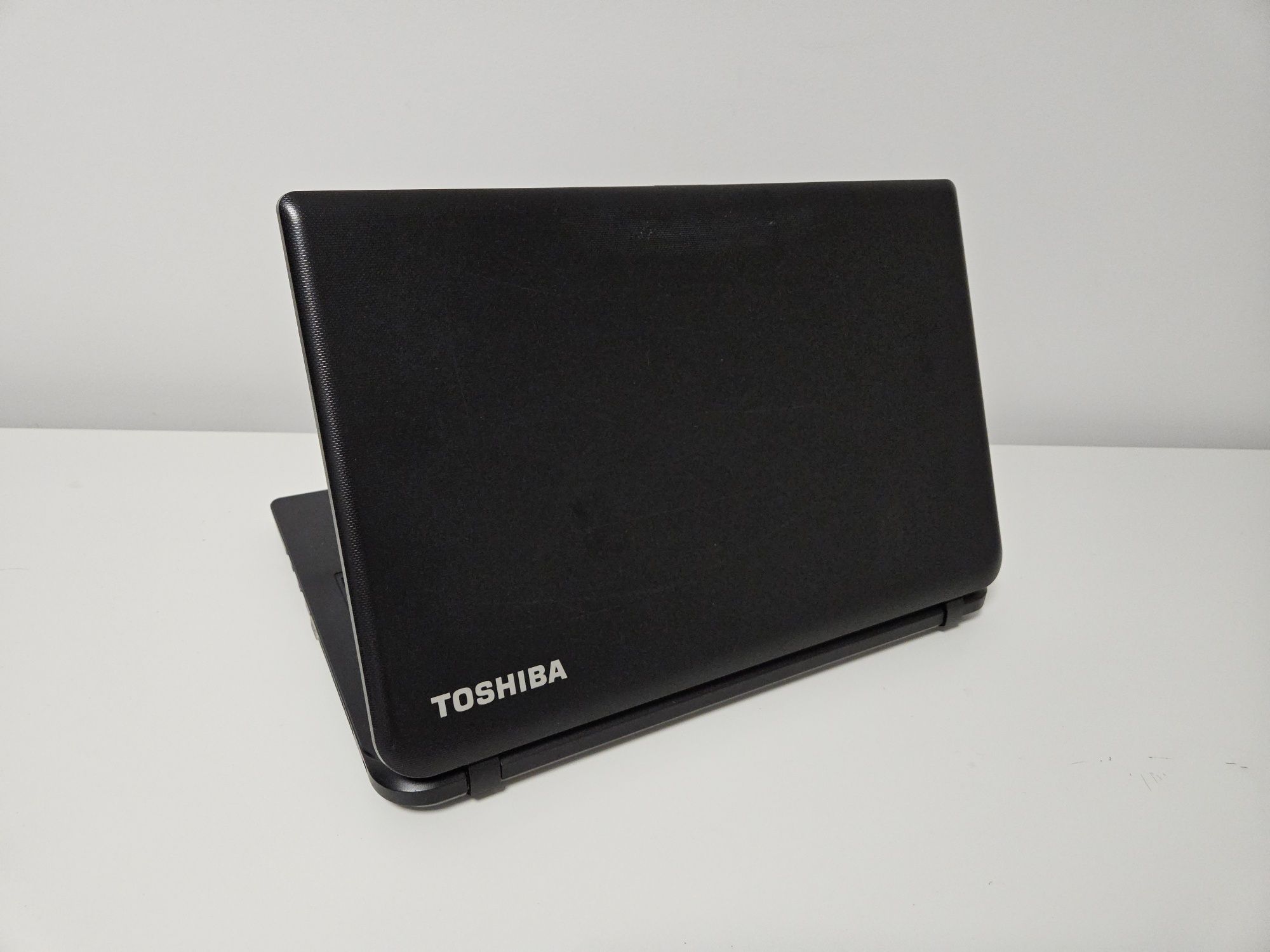 Ноутбук 15.6" Toshiba C50 - intel N2830/DDR3-4Gb/SSD-120Gb