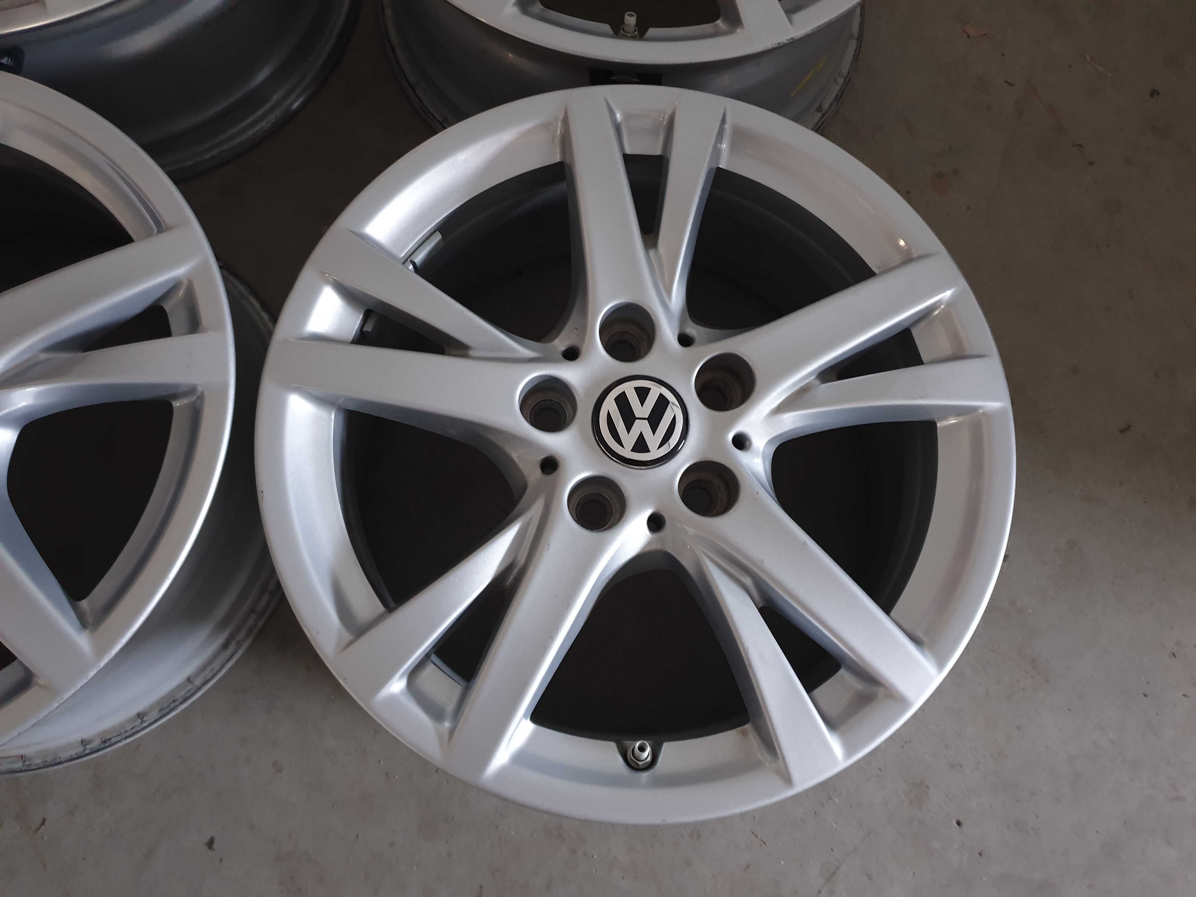 Alufelgi 16" VW Golf 5 6 VII Passat b6 b7 Caddy Touran Sharan T4 5x112