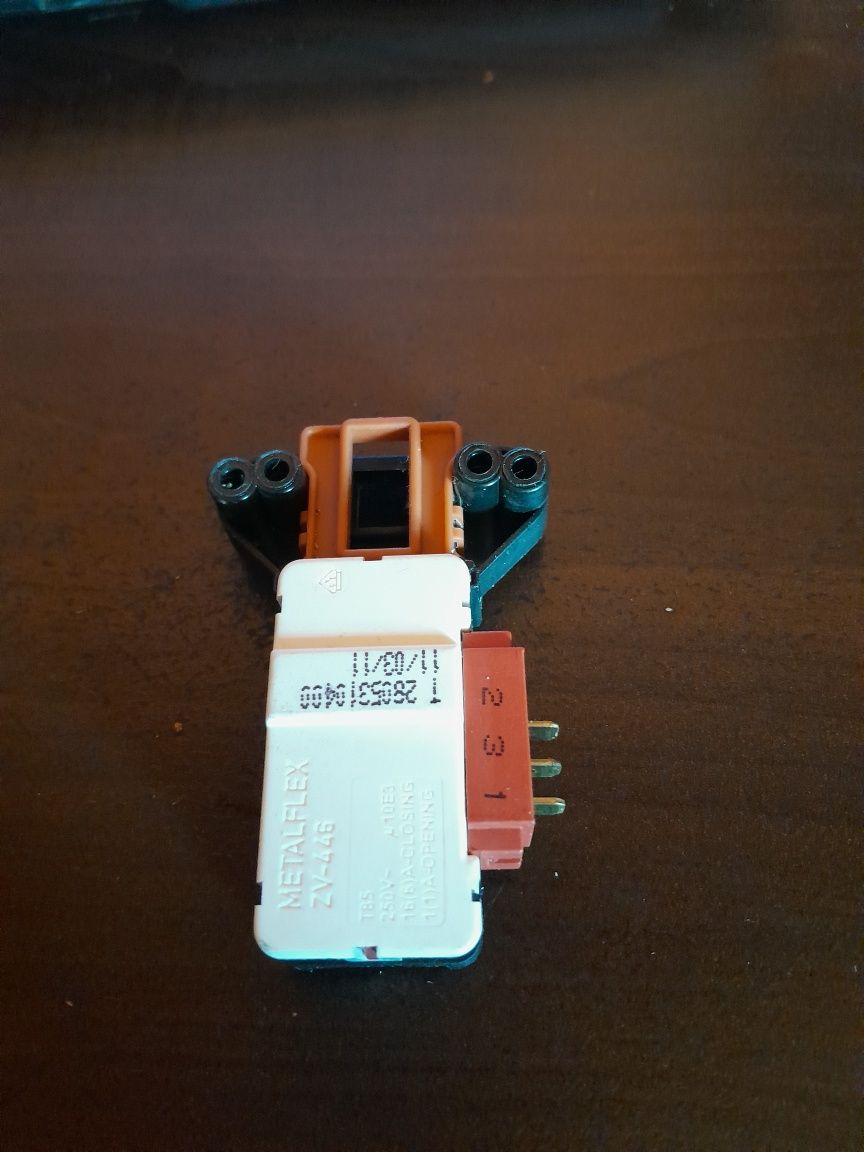 zamek blokada drzwi Beko WMB61031PL PTM
