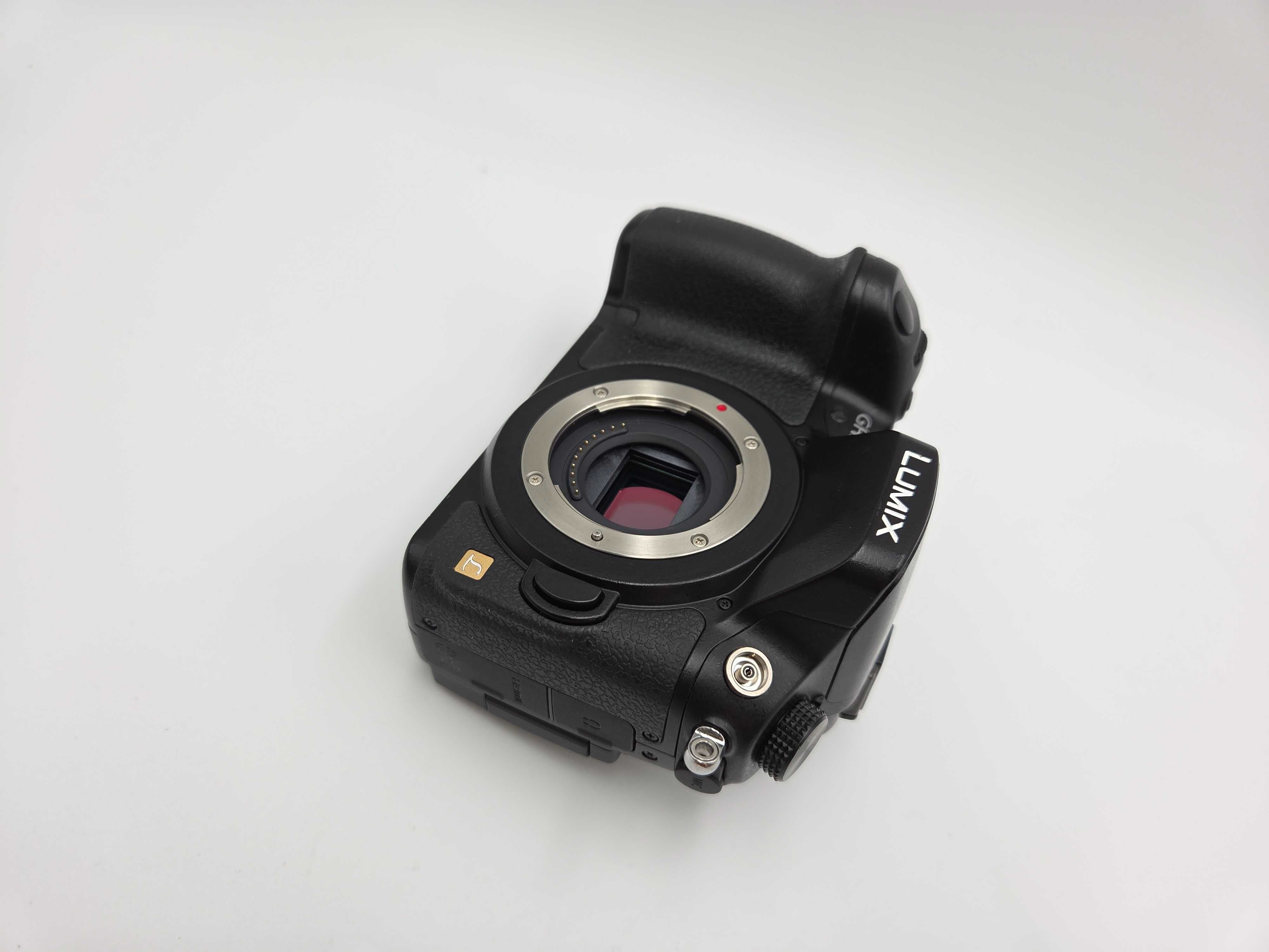 .Aparat Panasonic Lumix GH3 body - micro 4/3 - idealny stan