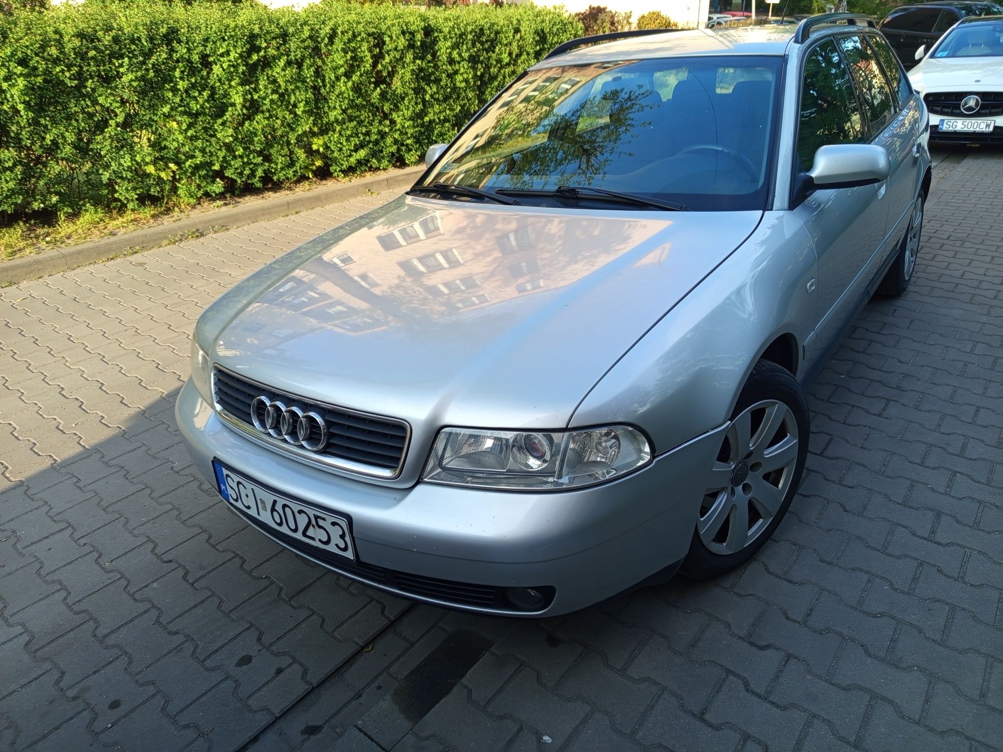 Sprzedam Audi A4 2000r
