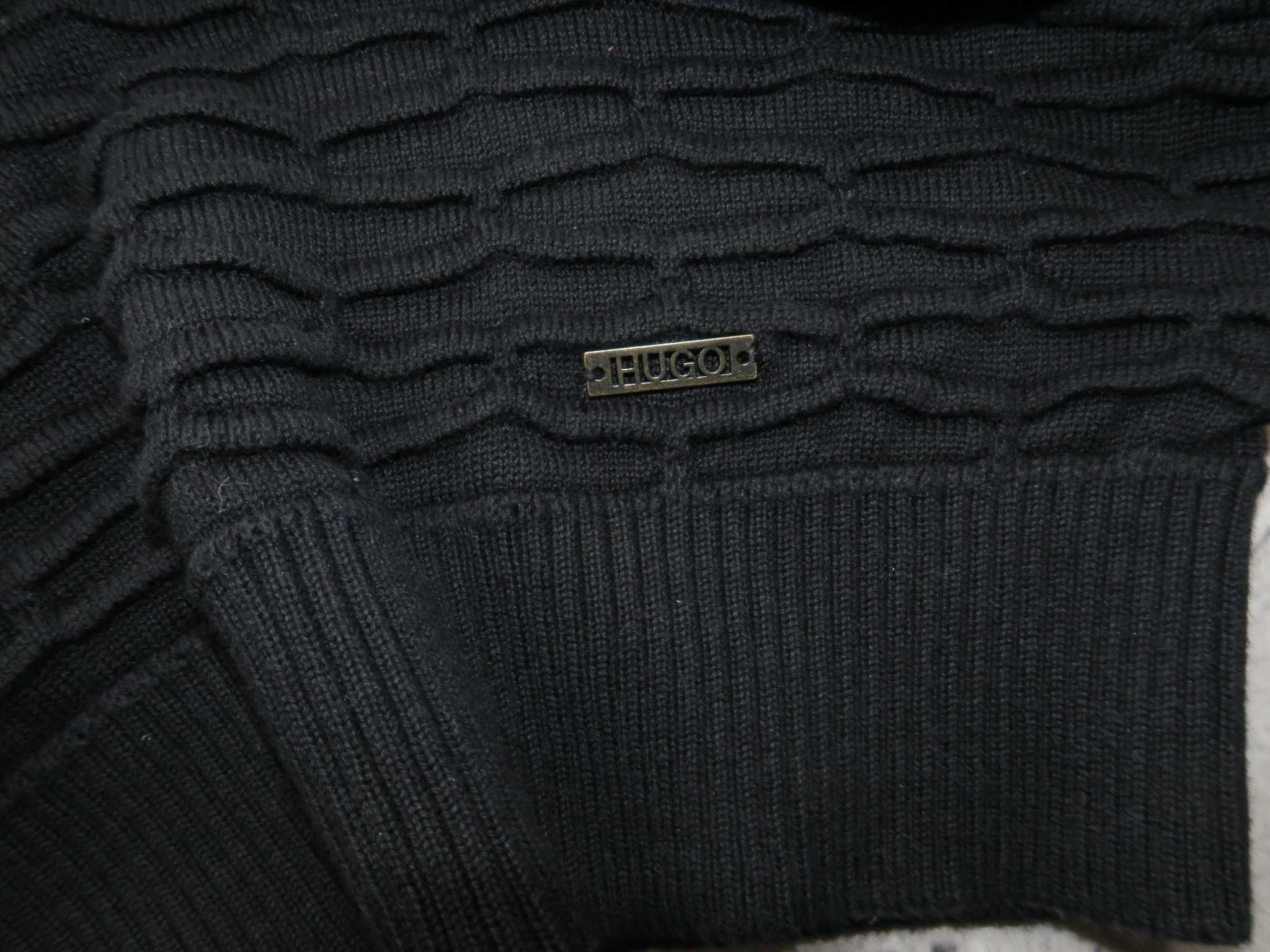 Hugo Boss sweter teksturowany L