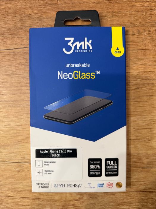 iPhone 13 Pro 256GB + 2x Etui Bewood Unique + NeoGlass 3mk