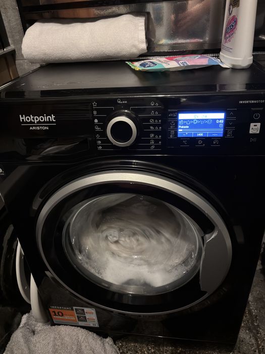 Pralka Hotpoint-Ariston 9kg na gwarancji