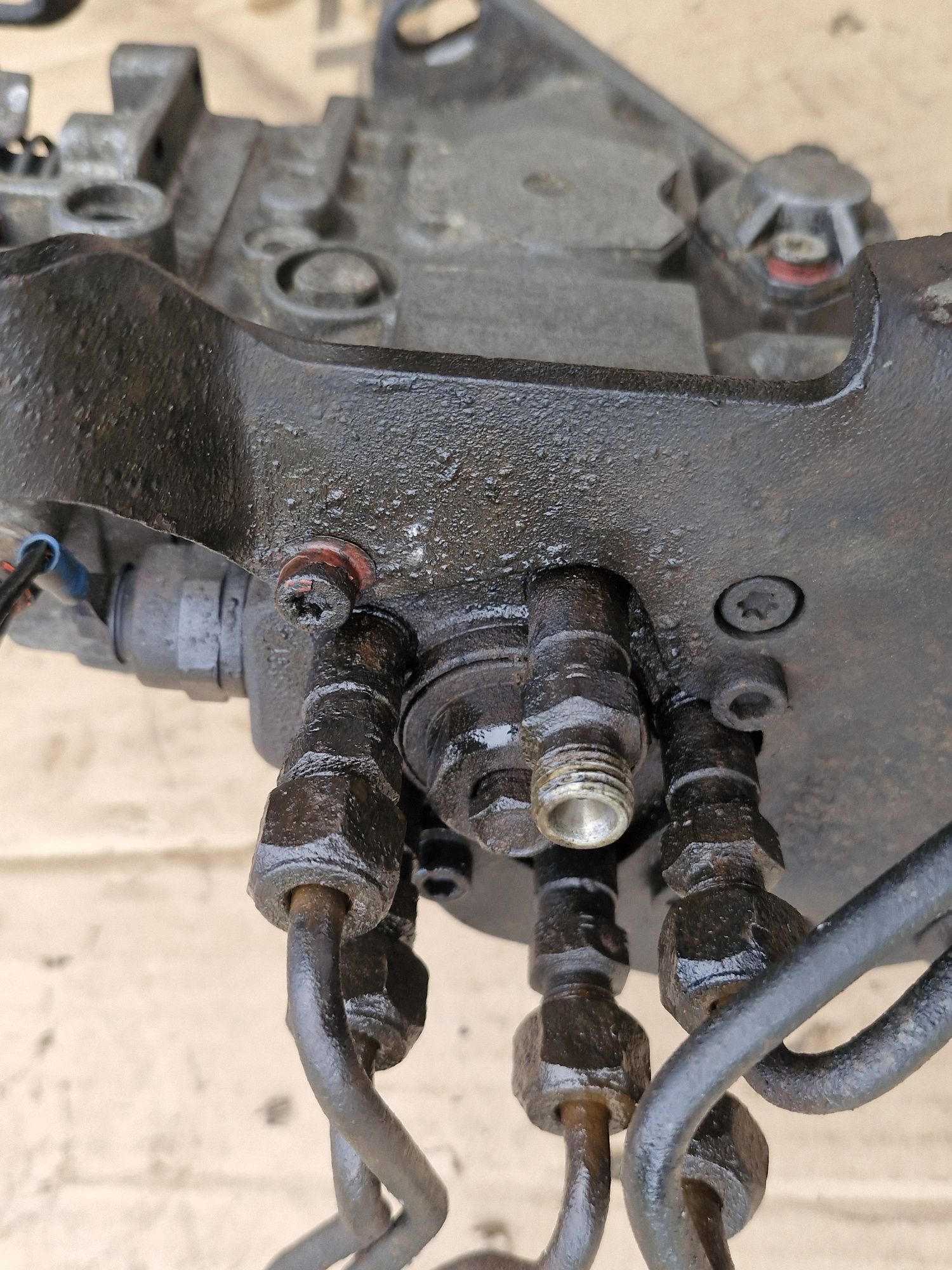 Pompa wtryskowa vw t4 2.4