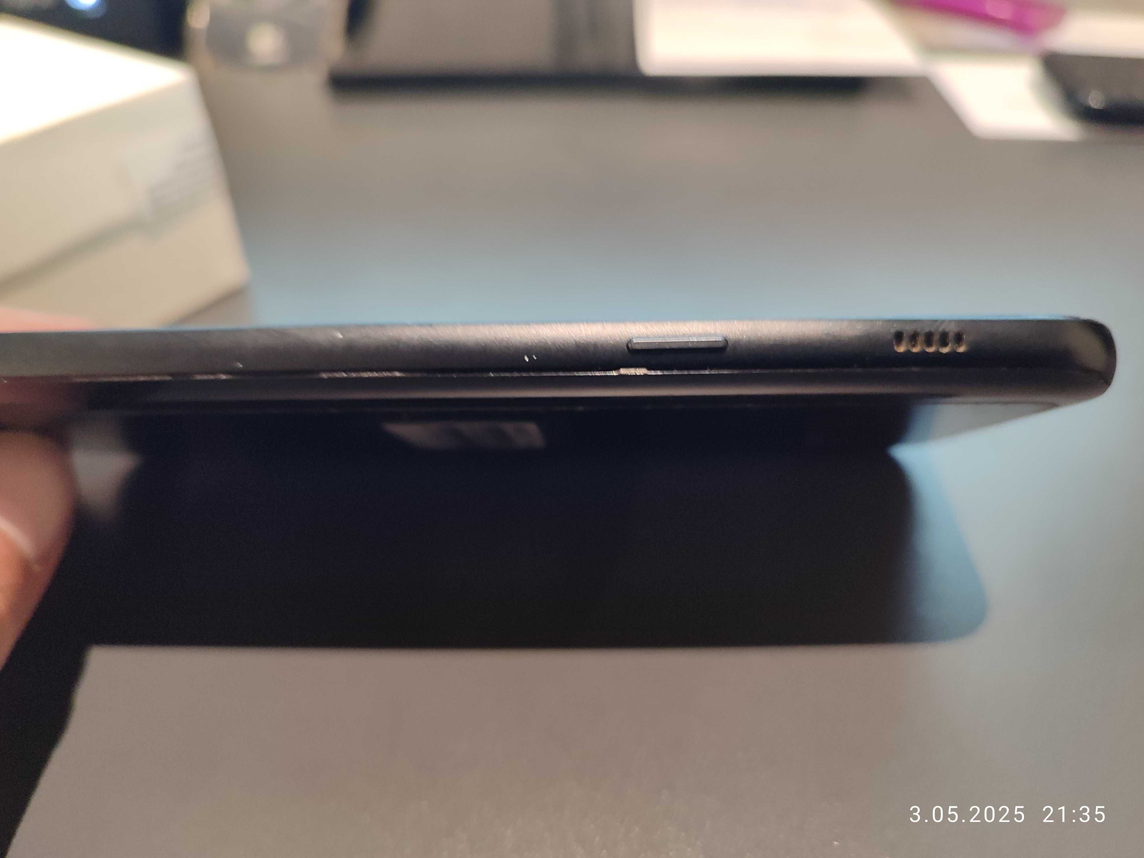 Sprzedam Smartfon Samsung galaxy A5 2017 2gb ram, 32gb pamięć jak nowy