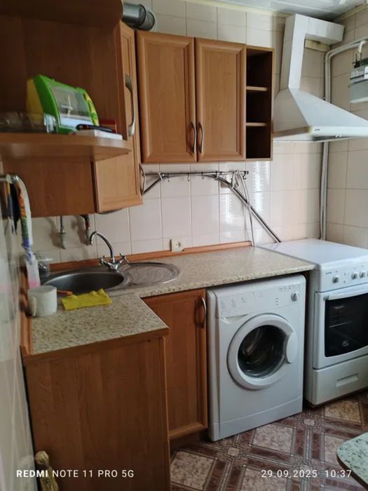 Продаж 2кім квартири в гарному житловому стані! р-н Зигіна