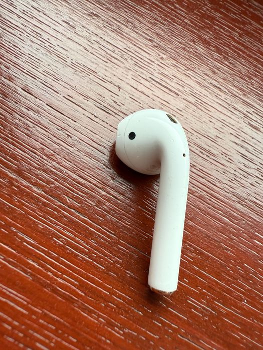 Oryginalna lewa słuchawka Apple prawa AirPods 2 a2031 a2032 a1602