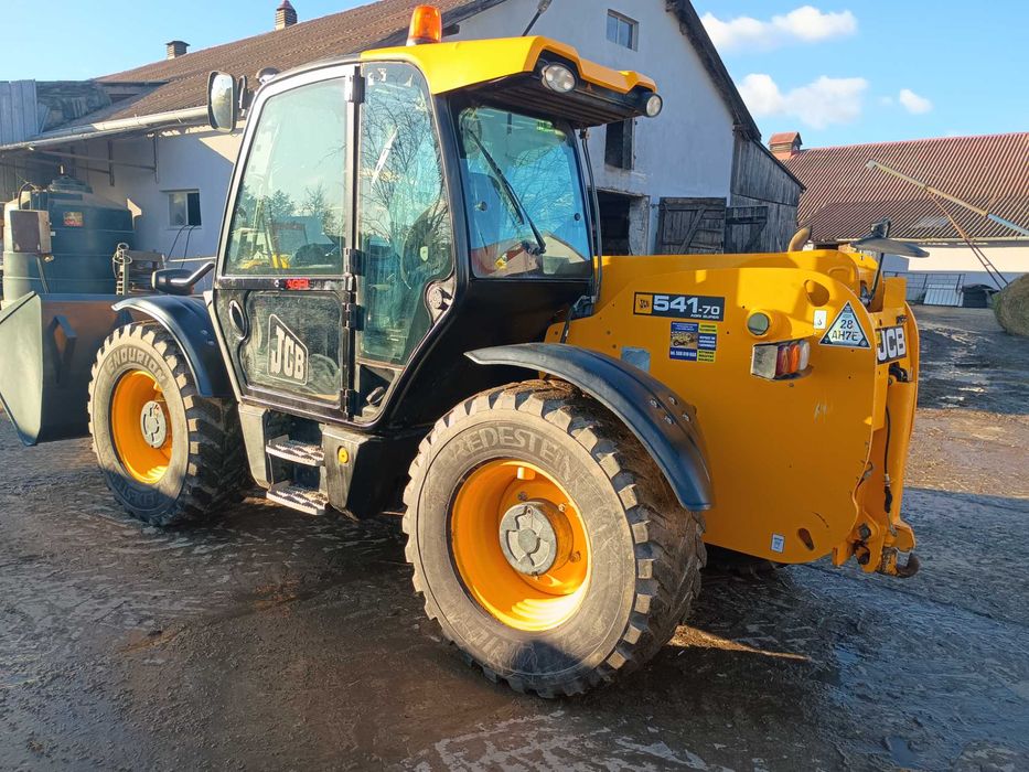 Ładowarka teleskopowa JCB 541/70 2013