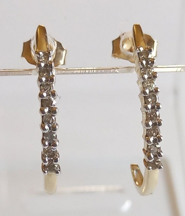 Золотые серьги с бриллиантами. 1,96грм